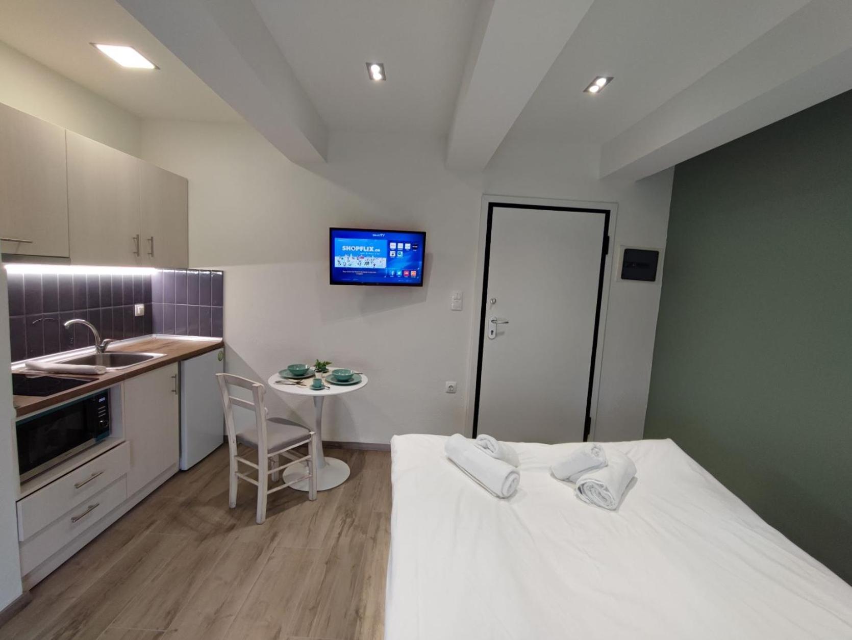 Pritania Apartment Komotini Exterior photo